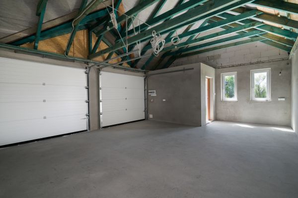 Cost of Garage Floor Concrete Repair in Windsor