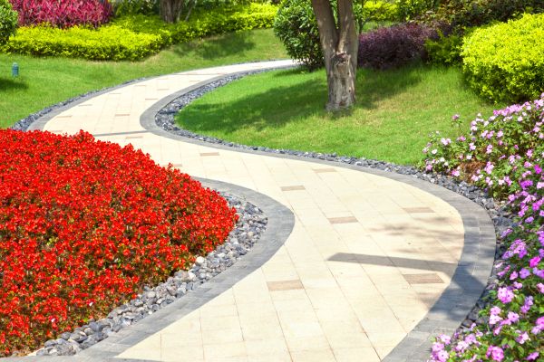 Cost of Garden Walkway Repair in Windsor